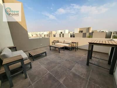 Own a roof apartment for sale in Patio Sola Compound, Shorouk City, the latest project of La Vista Direct Company, on the Suez Road, in front of Madin