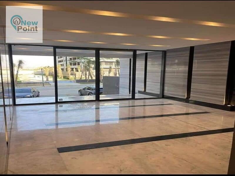 Prime location penthouse for sale in Patio Sola Compound, Shorouk City, the latest project of La Vista Company 2