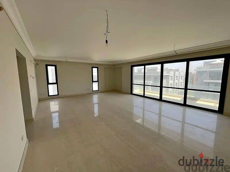 Apartment for sale fully finished with air conditioning in Solana East Compound 3