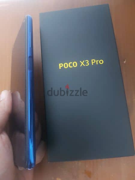 بوكو X3pro بحالة ممتازة بالعلبة والشاحن 4