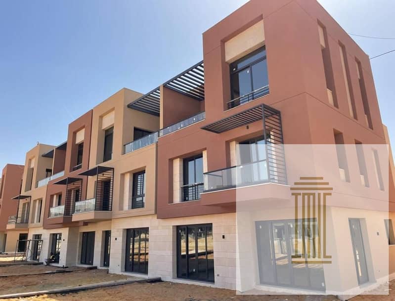 Villa for sale, townhouse for sale in District 5, in installments over 4 years, immediate delivery 6