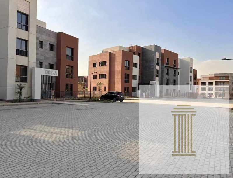 Apartment for sale, ground floor with garden, 100 m, 2 rooms, prime location in District 5, with installments over 8 years 10