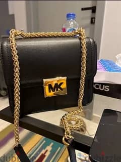 Micheal Kors purse