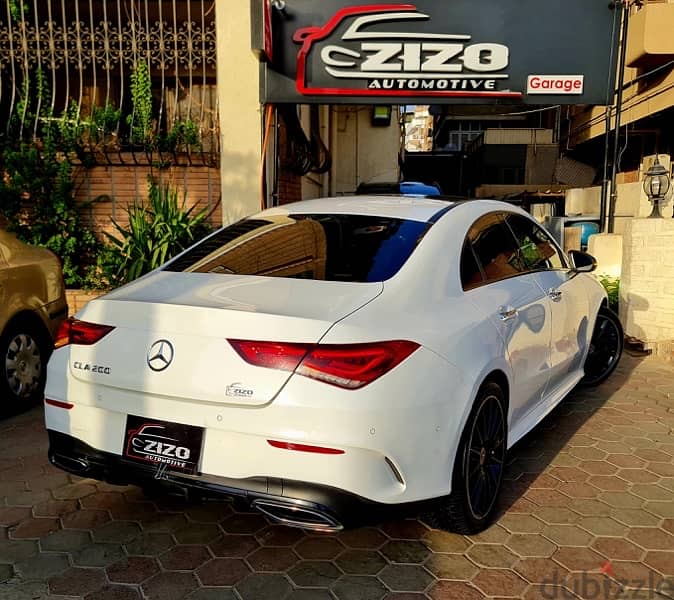 Mercedes-Benz CLA 200 AMG 2020 4