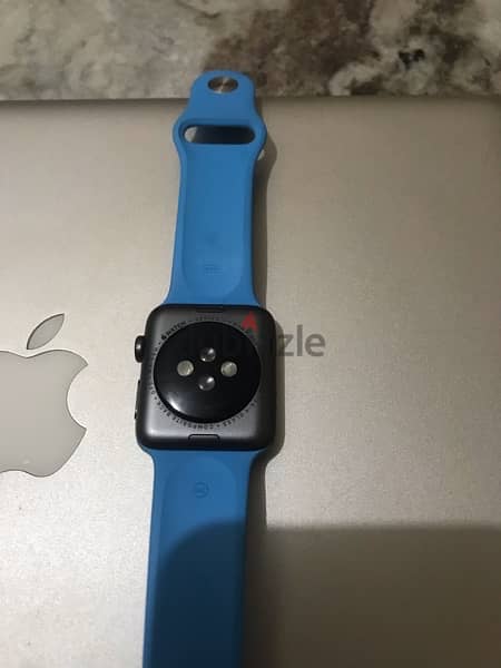 Apple Watch S 3 - 42 MM 2