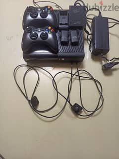 Xbox 360 (وارد من السعوديه)  استعمال خفيف original