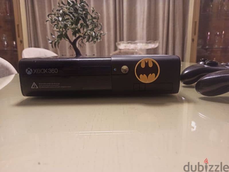 Xbox 360 (وارد من السعوديه)  استعمال خفيف original 6