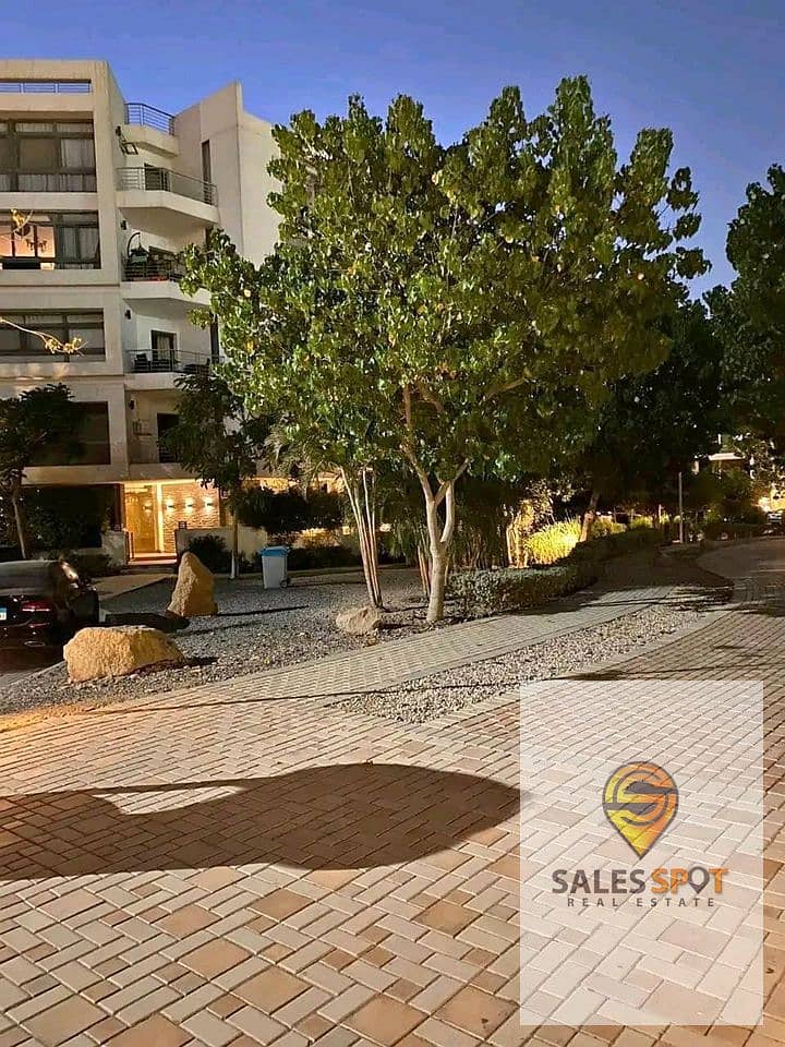 Studio for sale with 5% down payment, minutes from Nasr City - in Taj City Compound 8