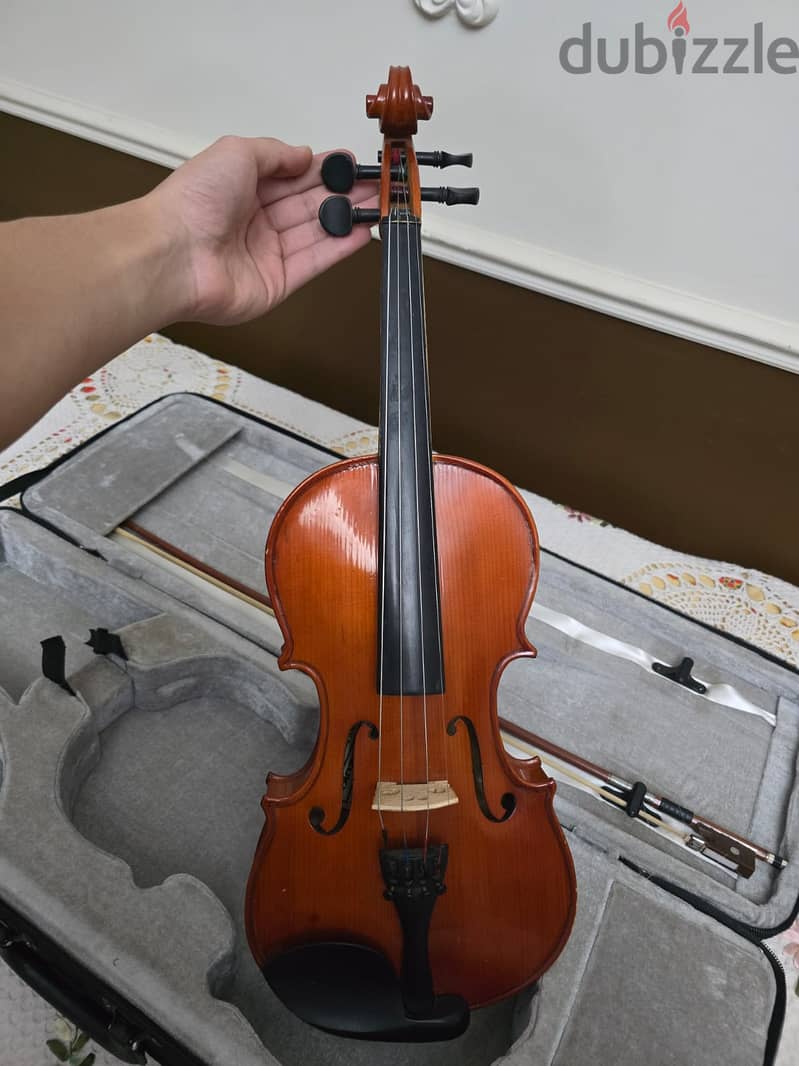 كمان سوزوكي 4/4 suzuki violin - سعر لقطة و قابل للفصال 1