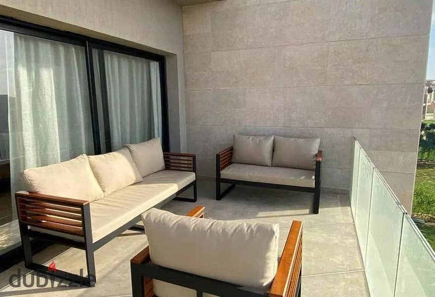 تاون هاوس Quadro  للبيع استلام فوري في كمبوند الباتيو برايم الشروق  Town House Quadro Ready to move for sale at el patio prime el shorouk 2