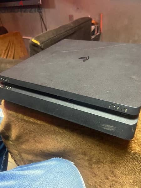 ps4 slim 3