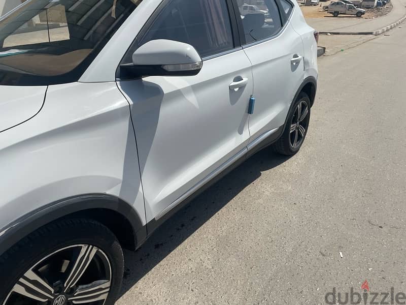 بحالة الزيرو MG zs 2019 اعلي فئة 2