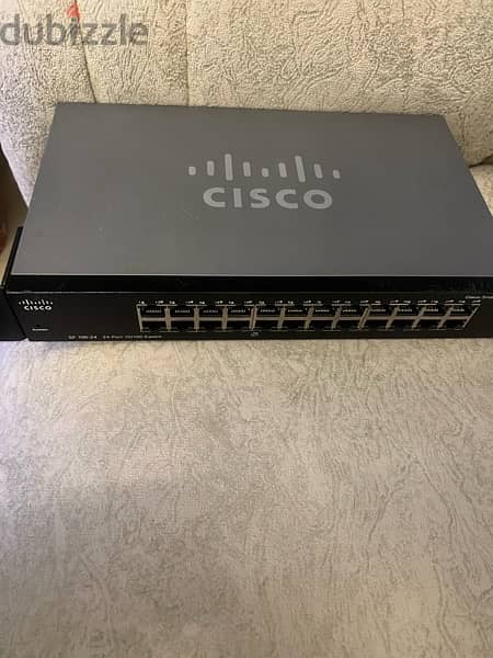 سويتش cisco 24port 1