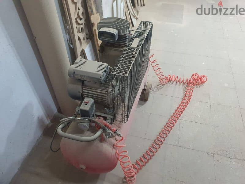 كومبروسير 100 لتر Apt 3