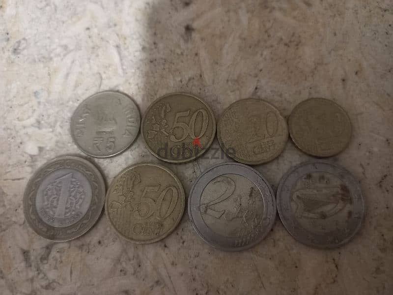 some old coins, contain some euros 0