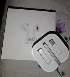 airpods + charger + usb