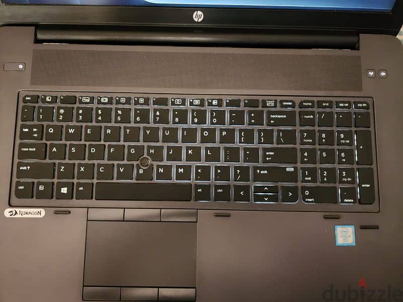 hp zbook 17 g3 للبيع 7