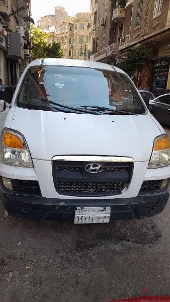 هيونداي إتش 1 2005