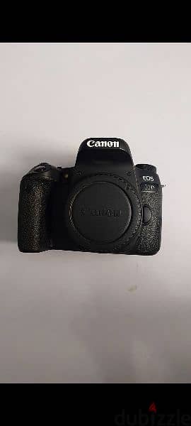 Canon EOS 77D 4