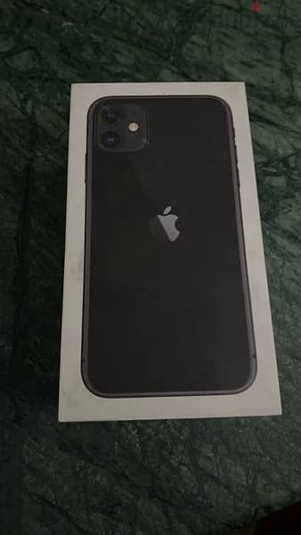 128 GB iPhone 11 3