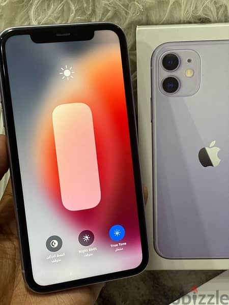 iPhone 11 معاه كل مشتملاته 1