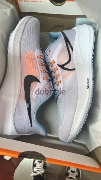 Womens Nike Air Zoom Pegasus   size 39