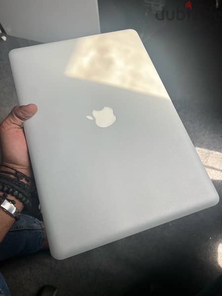 macbook pro 2015. i7 2