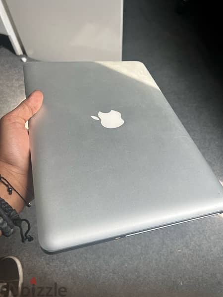 macbook pro 2012. i5 3