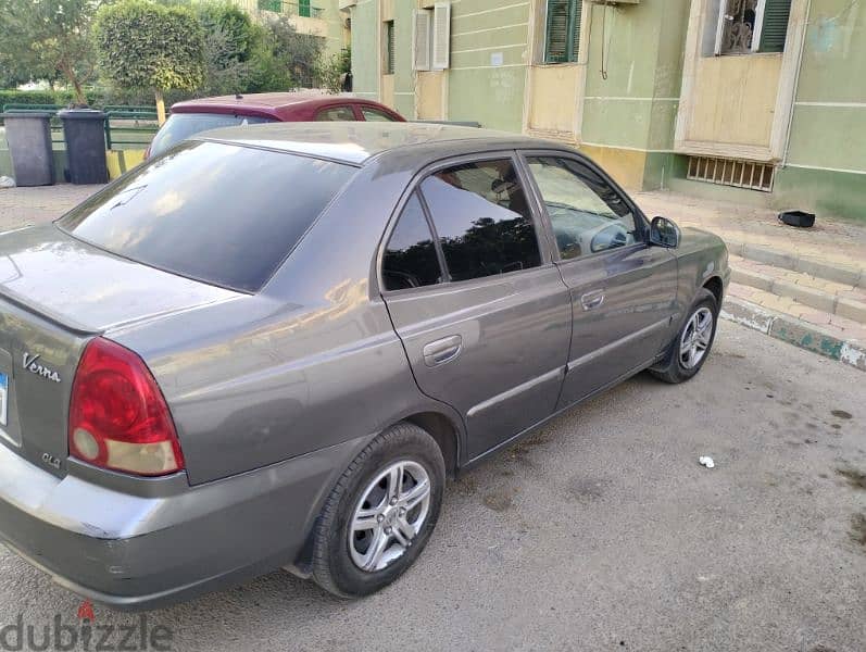 Hyundai Verna 2015 لسرعه البيع 2