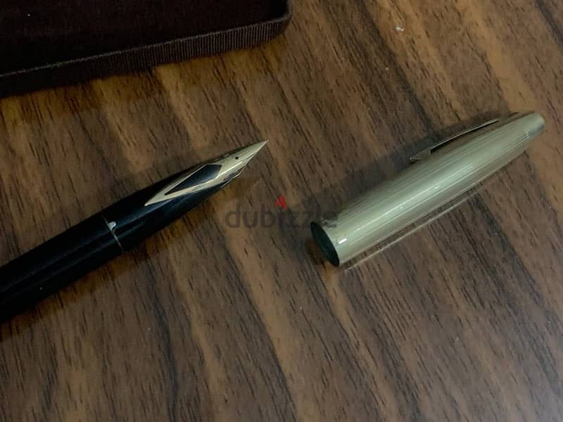 قلمين sheaffer للبيع 2