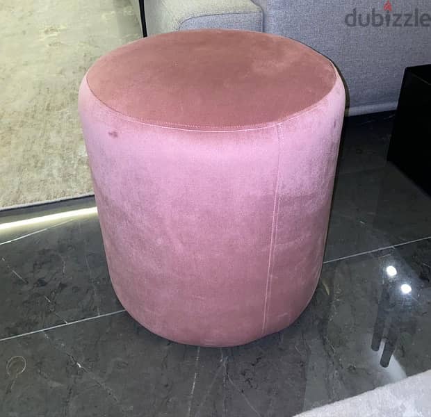 Pink Puff Chair 1