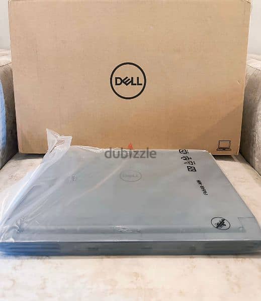 NEW Dell laptop G15 - Gaming - 15.6 - core i7 1