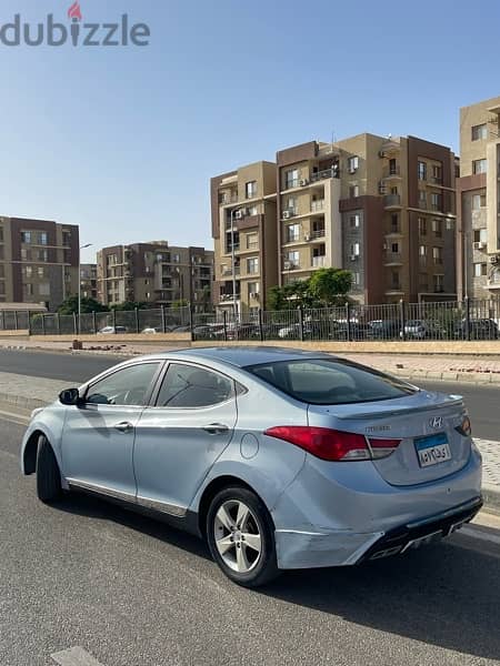 Hyundai Elantra 2012 2