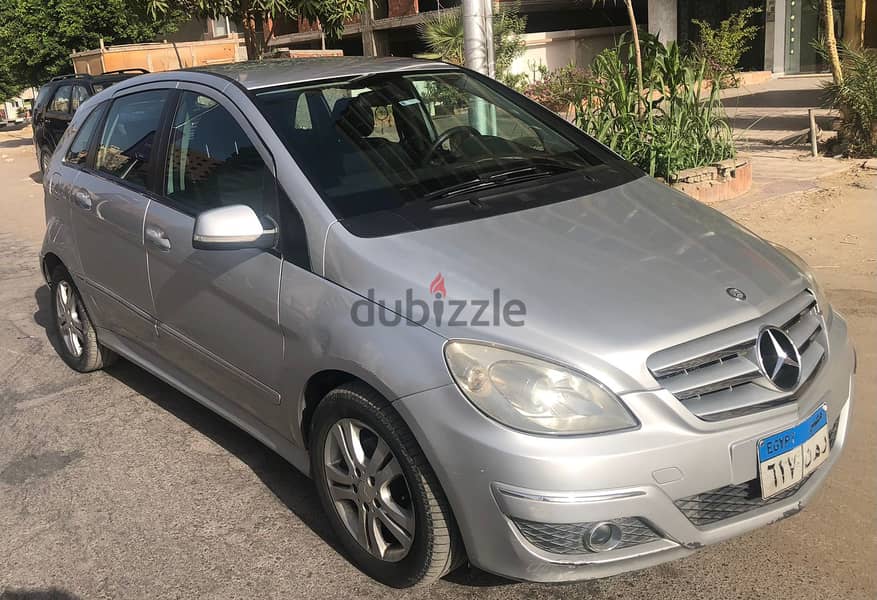 Mercedes-Benz B160 2010 Good condition / مرسيدس بي ١٦٠ ٢٠١٠ حالة جيدة 1