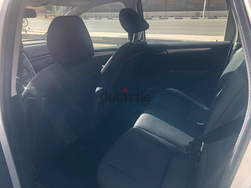 Mercedes-Benz B160 2010 Good condition / مرسيدس بي ١٦٠ ٢٠١٠ حالة جيدة 8