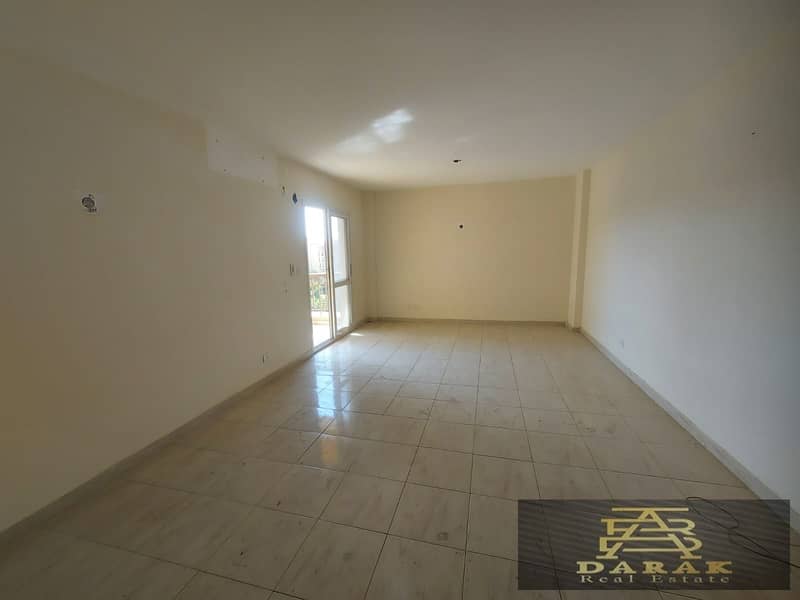 Opportunity! Apartment for sale in Madinaty, 135 sqm, garden view, B1, in front of services. 8