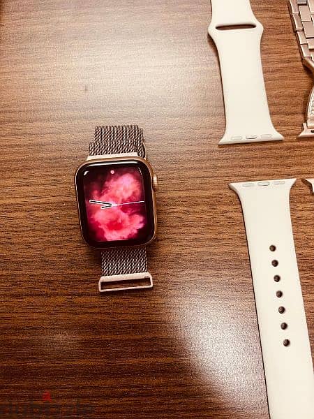 Apple Watch SE  40mm 1st Gen. 1