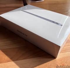 Macbook Air M1 2020 sealed + Magic Mouse