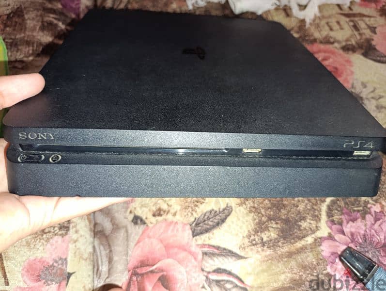 PS4 Slim 500 gb 2