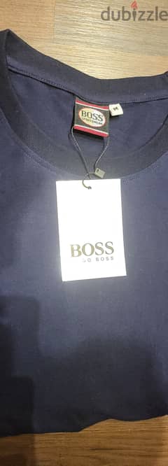 Hugo boss original t shirt, new, medium size 0