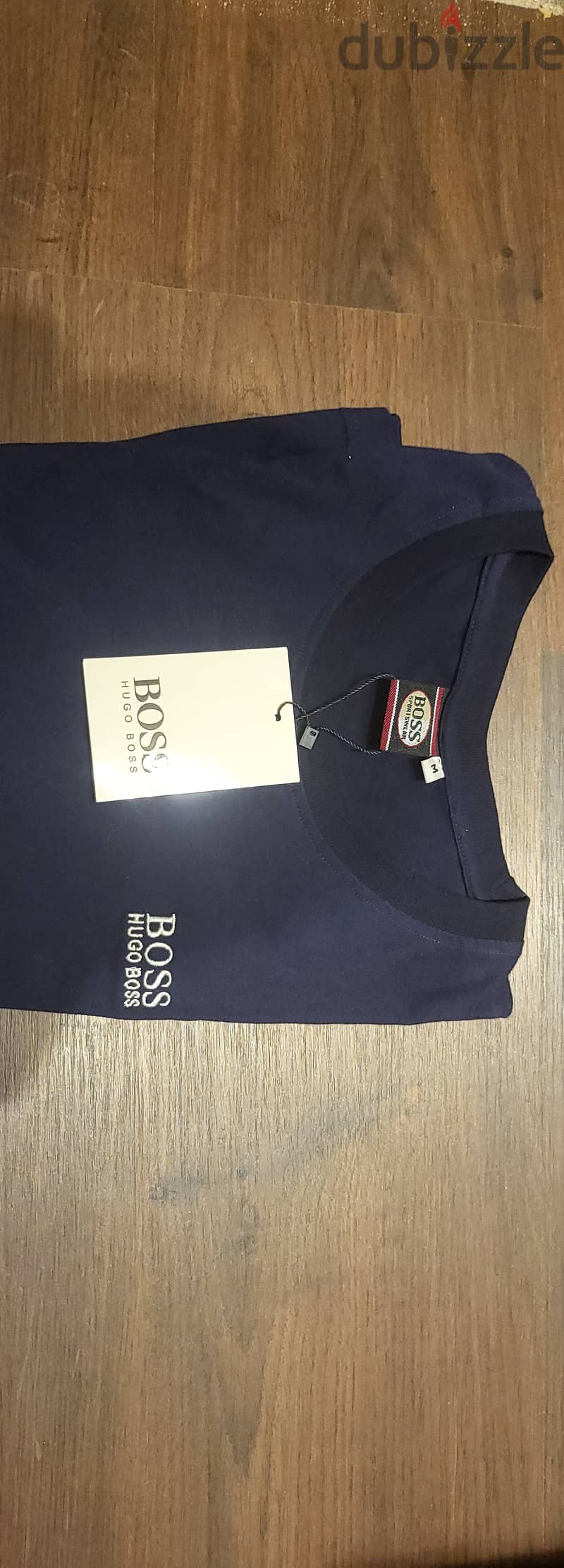 Hugo boss original t shirt, new, medium size 1