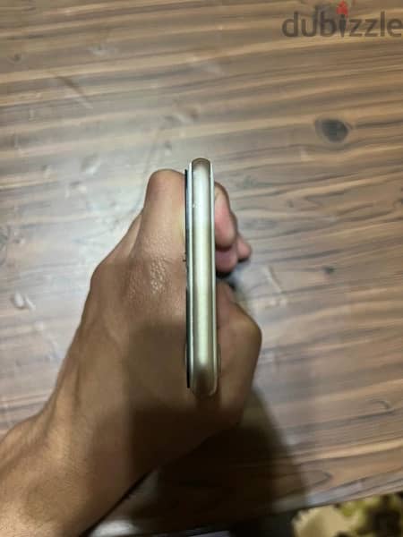 iphone 7  128 g/ايفون ٧ 2