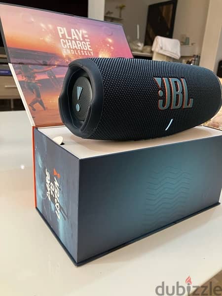 للبيع سماعة JBL charge 5 كالجديد وارد الكويت 1