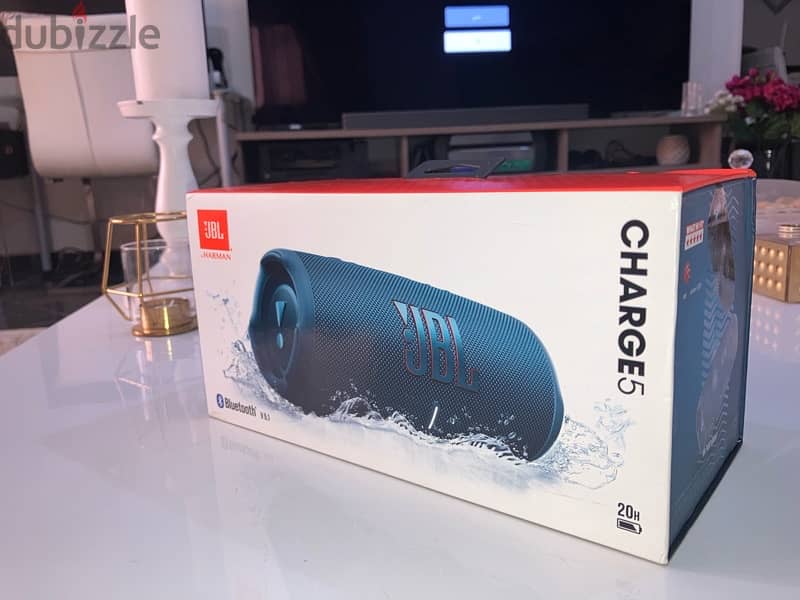 للبيع سماعة JBL charge 5 كالجديد وارد الكويت 3