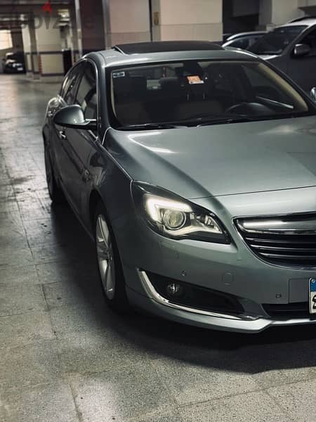 Opel Insignia 2015 1