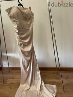 Soirée dress فستان سواريه بدون حمالات 0