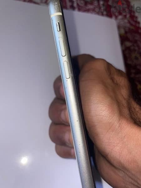 iphone 11 white 3