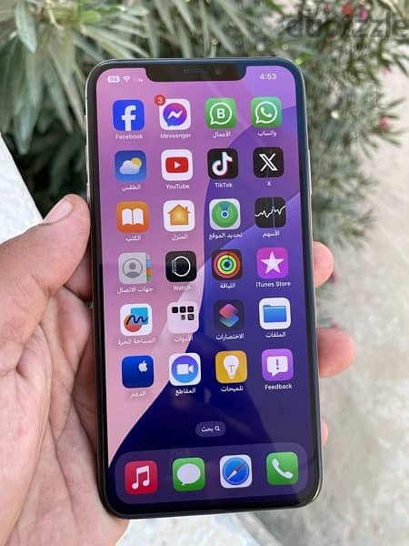 ايفون Xs max 256 بسعر مغري 1