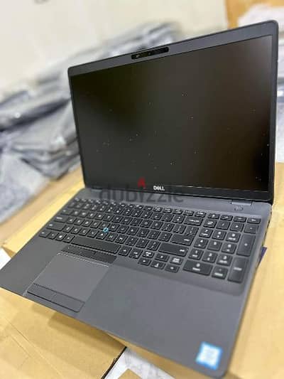 DELL latitude 5500 i7 8th