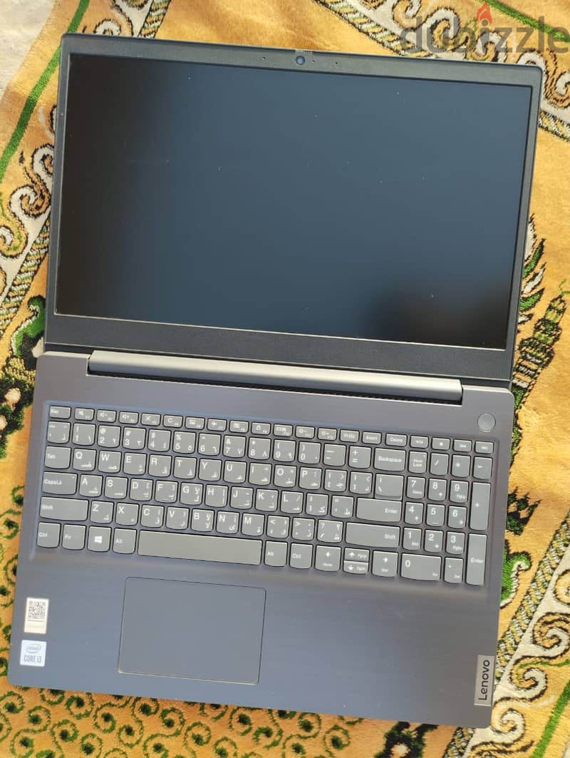 lenovo v15 g1 16